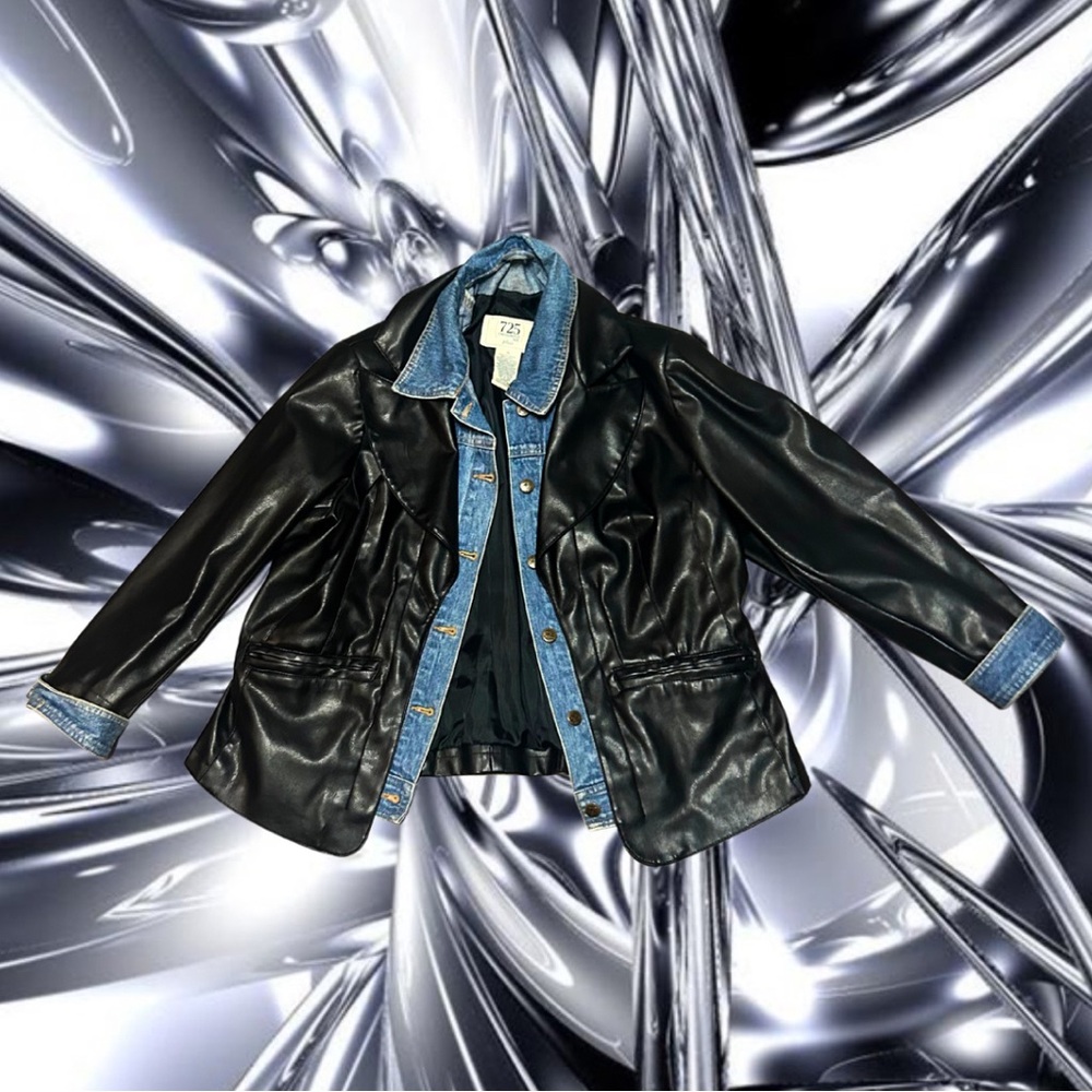 Vintage 725 originals faux leather and denim blazer 🪩
